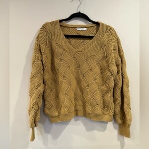 🔥Moon & Madison Cable Knit V-Neck Sweater - Tan Women’s Sz L EUC🔥